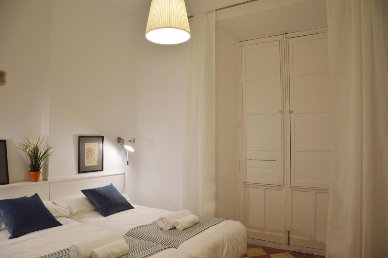 Apartamento Colón 32 Sevilla Exterior foto